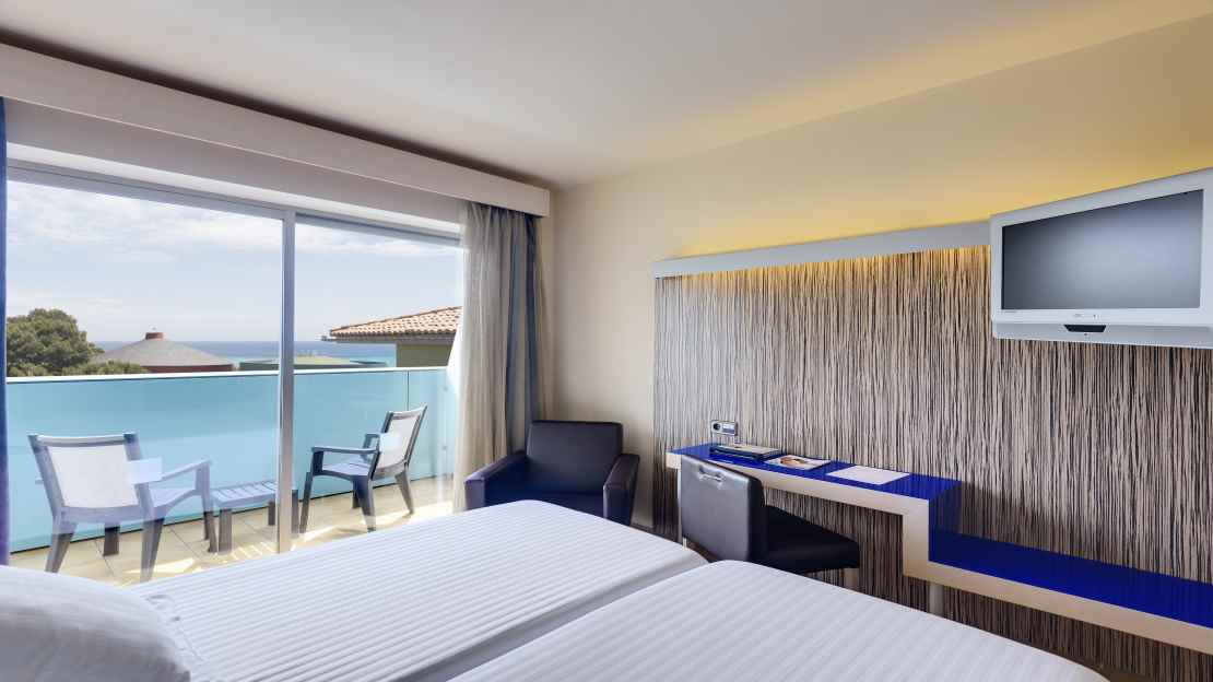 Double Sea View Room